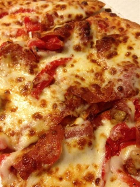 Papa Johns Introduces Chipotle Chicken And Bacon Pizza