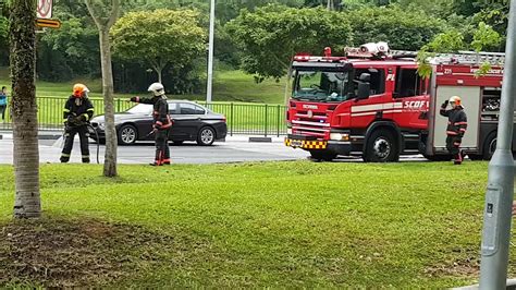 scdf putting out fire car caught fire at pasir ris near downtown east youtube