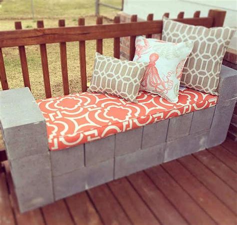 Diy Garden Benches And Tables Made With Cinder Blocks