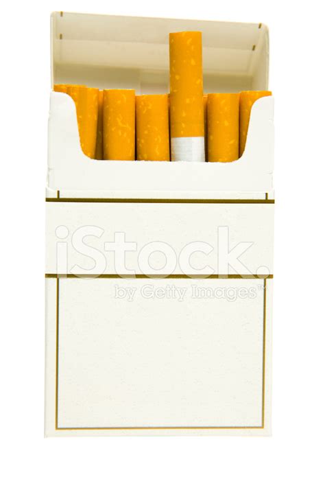 Foto De Stock Caja De Cigarrillos Libre De Derechos Freeimages