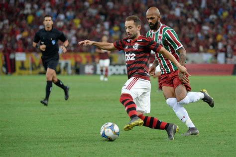 Latest news, fixtures & results, tables, teams, top scorer. Flamengo arranca empate contra o Fluminense e vai à final ...