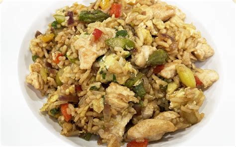 How To Make The Perfect Chicken Fried Rice So Delicious