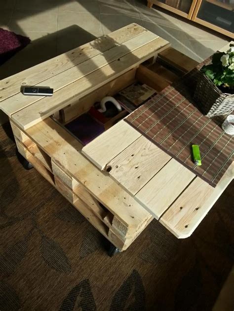 We did not find results for: Make a lift top coffee table out of pallets… | DIY projects for everyone!