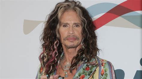 Steven Tyler Of Aerosmith Accused Of Sexual Assault Of Minor In The 70s In New Lawsuit Vladtv