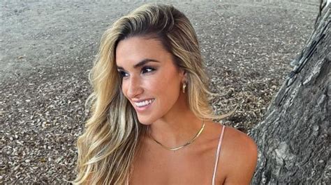 Worlds Sexiest Volleyball Star Kayla Simmons Goes Topless On The Beach