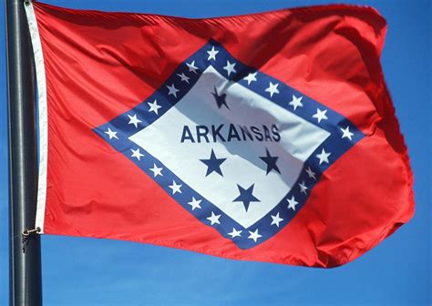 At the request of the flag committee, chaired by secretary of state earle hodges, hocker added arkansas and rearranged the stars to. Arkansas State Flag - 5' x 8' - Nylon