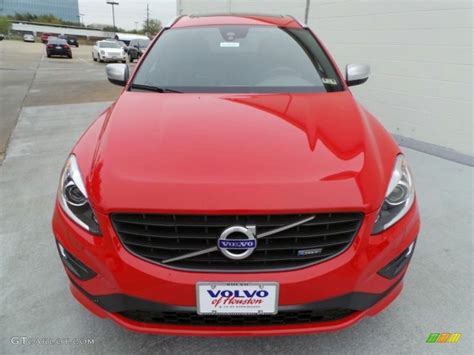 2015 R Design Passion Red Volvo Xc60 T6 Awd R Design 91851938 Photo 2 Car