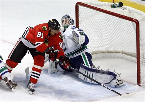 Twitter home of the chicago blackhawks. Hossa Cleared to Play as Blackhawks Close In on Record ...
