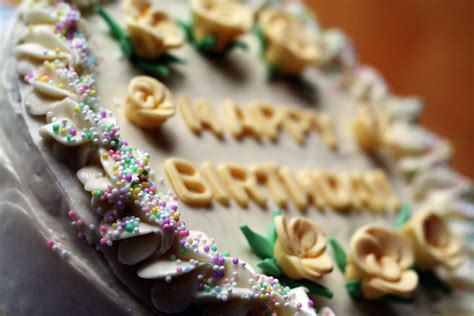 6 Custom Birthday Cake Bakeries Seattles Child