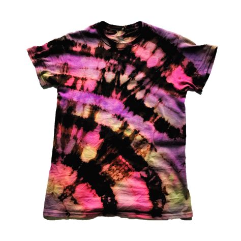 You only need a couple supplies and it's budget friendly. Reverse Tie Dye Using Black Shirts - A Feathered Stitch