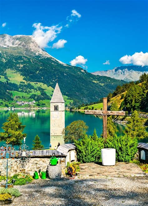 Reschen Am See Or Resia A Village On Lake Reschen In South Tyrol