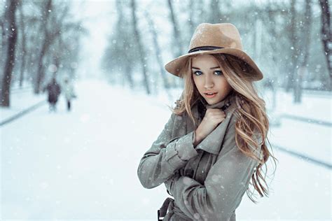 women model blonde long hair blue eyes open mouth looking at viewer winter snow women