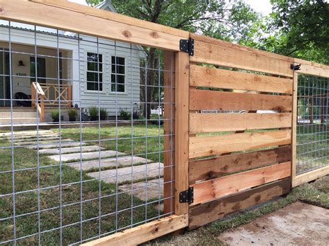 Bull Panel Horizontal Wood Fence | Backyard fences, Fence planning