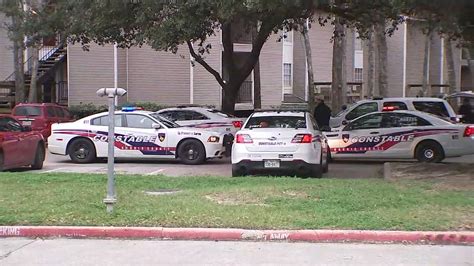 Man Shot Multiple Times In Home Invasion Deputies Say Abc13 Houston