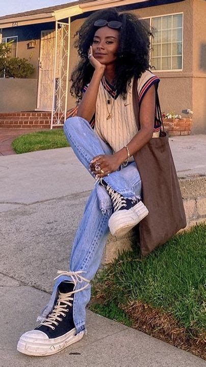 Pin By 𝓜𝓸𝓵𝓵𝔂🎀 On Moda In 2021 Black Girl Outfits Fashion Inspo