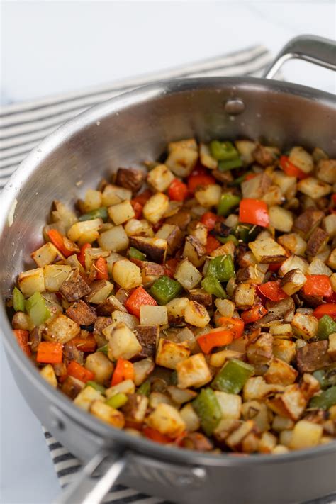 Crispy Skillet Potatoes With Sweet Peppers