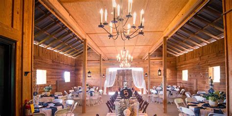 A gorgeous middle ga wedding venue. The Barn at Tatum Acres Weddings | Get Prices for Wedding ...