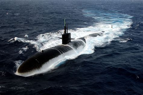 Thus it can be used in the follow possible sentences:radar can be used to detect a nearby submarine.if you want to travel deep. Los Angeles Class Fast Attack Submarine | Military.com