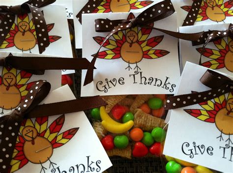 Diy Thanksgiving Treat Bags For Young And Old My List Of Lists