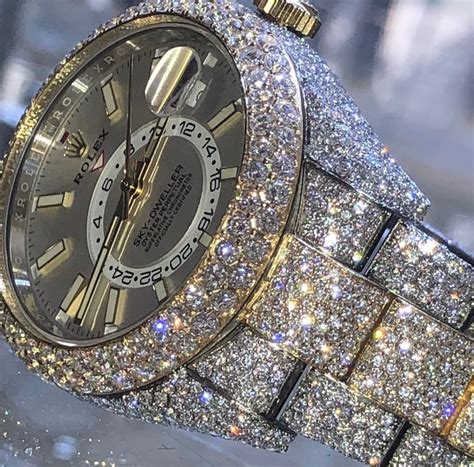 Pin By Geo Weo On Icy Rolex Watches Rolex Accessories