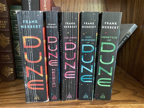 Book Spines Illustrate How Far Ive Made It Into The Series Rdune