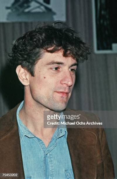 Robert De Niro 1970 Photos And Premium High Res Pictures Getty Images