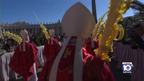 Catholics Celebrate Palm Sunday Youtube