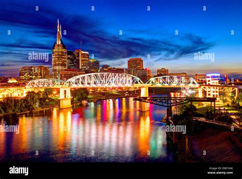 Skyline Of Downtown Nashville Tennessee Usa Stock Photo Alamy