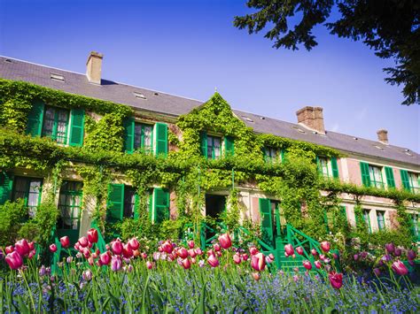 The Worlds Most Beautiful Houses You Can Visit Monet Garden Giverny