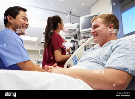 Accident And Emergency Department Staff Hi Res Stock Photography And
