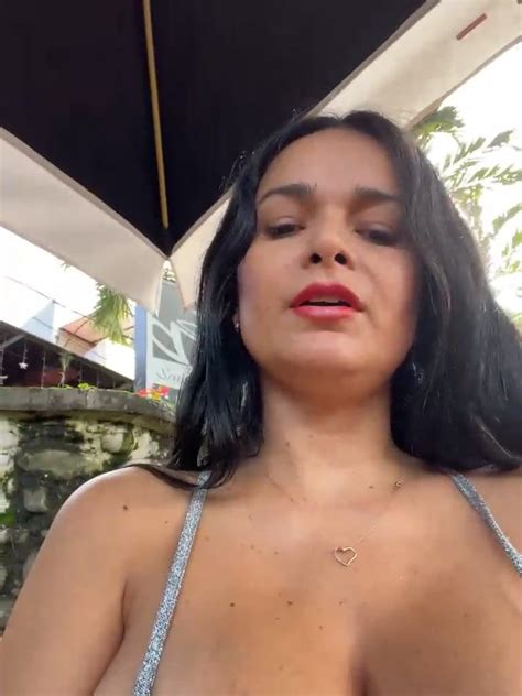 CataleyaRusso Webcam Porn Video Record Stripchat Boobies Shower