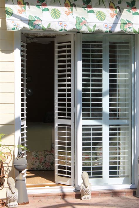 Betsy Speert's Blog: Plantation Shutters on Sliders - A close up view