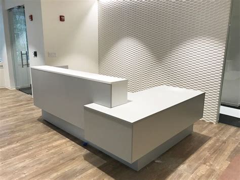 Modern Luxury Sleek Elegant White Reception Desk With A