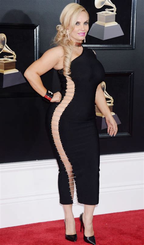 Welcome to my fan page! NICOLE COCO AUSTIN at Grammy 2018 Awards in New York 01/28/2018 - HawtCelebs