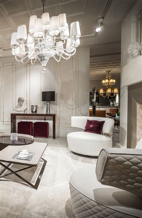 There are so many ways for you to decorate this communal space. Bentley Home stylish and luxury living room for these who ...