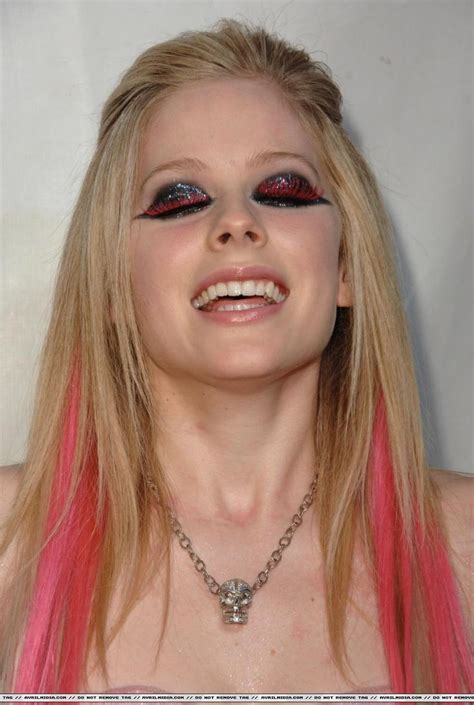 Pin En Avril Lavigne The Best Damn Thing