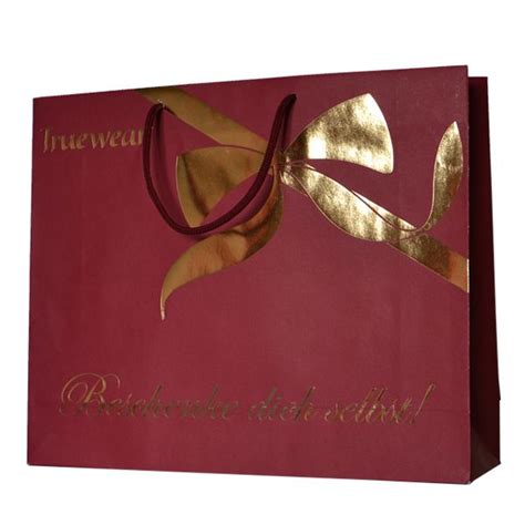 Parmi les fabricant de sac papier, on compte les sociétés brj, mondi, smurfit , gascogne les marchés du sac papier : Sac Papier Luxe | Sac Papier Pelliculé, Sac Luxe ...