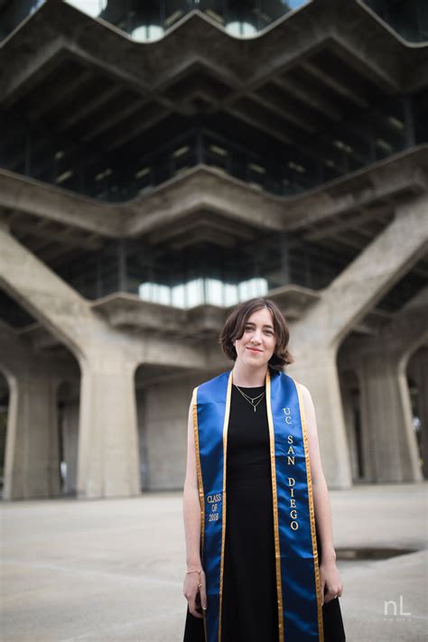 Ashley: Dreamy UCSD Graduation Portraits — Nick Lie Photography