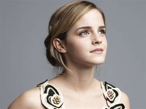 Emma Watson High Definition Wallpaper High Definition High Quality Images And Photos Finder
