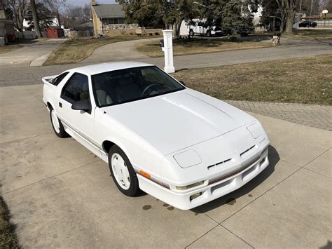 1990 Dodge Daytona Hatchback White Fwd Manual Shelby Used Dodge