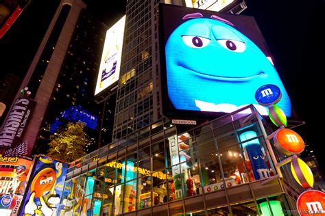 New York City Mandms World In Times Square Nyc Usa L Flickr