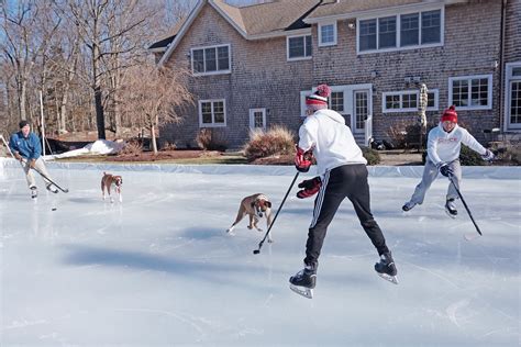 Plan to make the frame for your backyard ice rink on the flattest part of your property. Backyard Ice Hockey Rinks - Best Home Ice Skating Rink ...