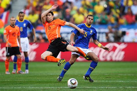Para el país del fútbol, el golpe recibido hace escasos cinco días ha. Brasil vs. Holanda Megapost - Taringa!