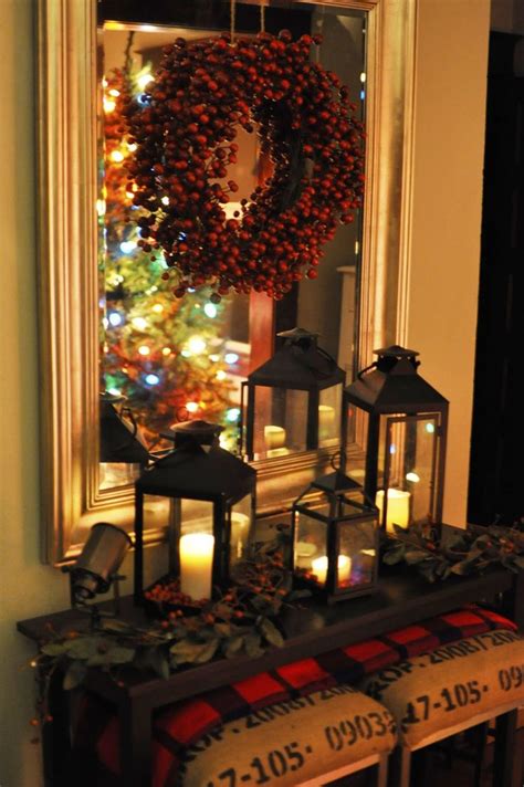 27 Christmas Entryway Decor Ideas That You Will Love