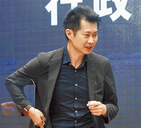Re:新聞丁怡銘不起訴原因曝 地檢證實皇家傳承@gossiping，共有20則留言，13人參與討論，4推 4噓 12→， ※ 引述《louiswei1986 (禪寶寶)》之銘言 re: 丁怡銘回鍋政院 趙少康：可組丁丁內閣 - 政治 - 中時新聞網