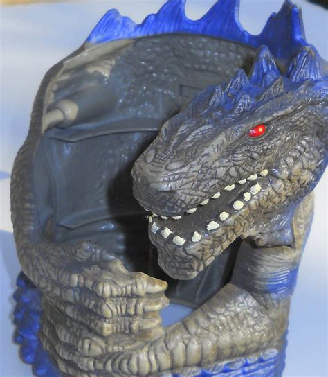 June 2021 6,600円 msrp $67.99 msrp preorder accessories: Amazon.com: 1998 Taco Bell Godzilla Car Window Cup Holder ...