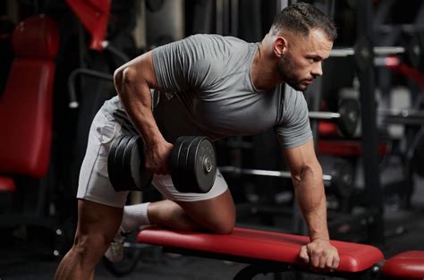 How To Do A Dumbbell Row Benefits Correct Form Blog Cult Fit