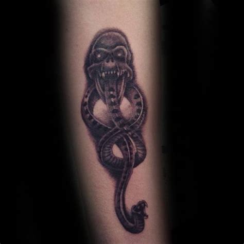 And super nice to meet you! 60 The Dark Mark Tattoo Designs For Men - Harry Potter Ink ...