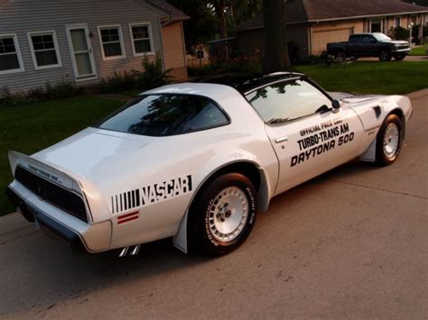 As the last year of the second generation firebird, gm offered a special and limited recaro edition trans am. RARE 81 TURBO TRANS AM NASCAR DAYTONA 500 PACE CAR 30K ...