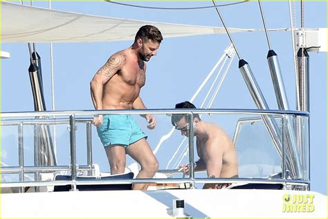 Ricky Martin Husband Jwan Yosef Enjoy A Shirtless Day At Sea In Italy